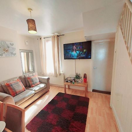 Cedar Villa - Perfect For Longer Stays Τσάταμ Εξωτερικό φωτογραφία